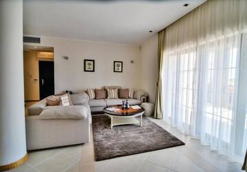 Фото номера Семейный люкс Курортные отели Thracian Cliffs Golf &amp; Beach Resort г. Каварна 11